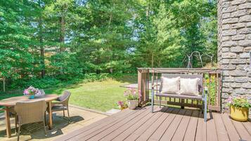 Cottage (2 Bedrooms) | Interior