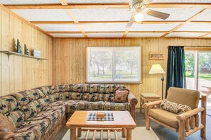 House (4 Bedrooms) | Interior - Muskie Cabin on Mille Lacs Lake: Boat & Fish! (Garrison)
