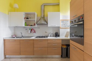 Apartment, Balcony | Private kitchen | Fridge, oven, stovetop, dishwasher - Casa Limone by Wonderful Italy (Bologna)