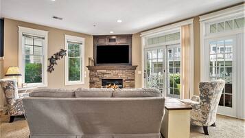 TV, fireplace, offices