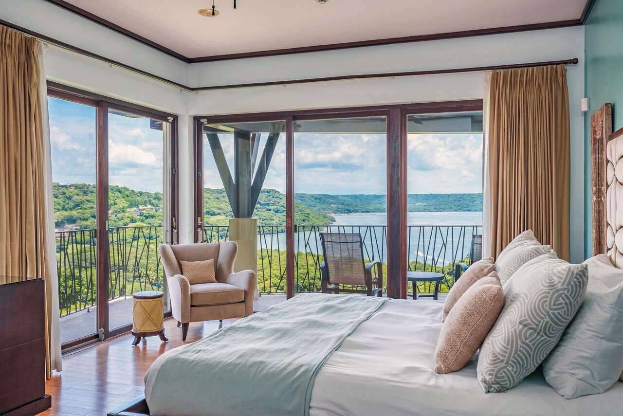 3 عدّة غرف نوم ومكواة/لوح كي وسرير سفر وواي فاي