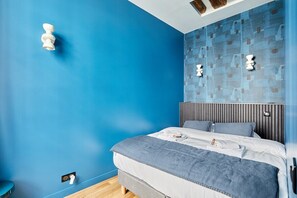 1 bedroom, iron/ironing board, travel crib, WiFi