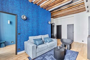 Unclassified image, 2 of 11, button - Charming Apartment Center of Paris (Paris)