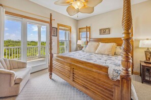 6 bedrooms, free WiFi, bed sheets - Soundfront Home w/ Indoor Pool, Hot Tub, Elevator, Game Room, Tiki Bar, Theater (Avon)