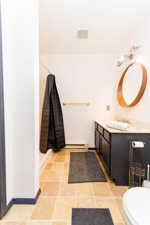 Ferienhaus, 4 Schlafzimmer | Badezimmer | Handtücher, Shampoo