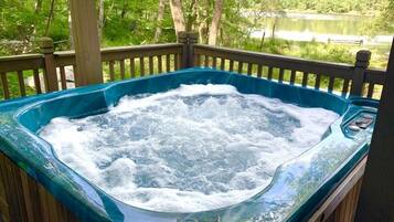 House, 4 Bedrooms | Tab spa terbuka