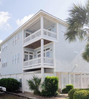 Exterior - 4BR Duplex Steps to Beach! (Kure Beach)