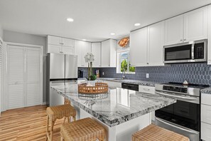 Microondas, horno y tostadora 