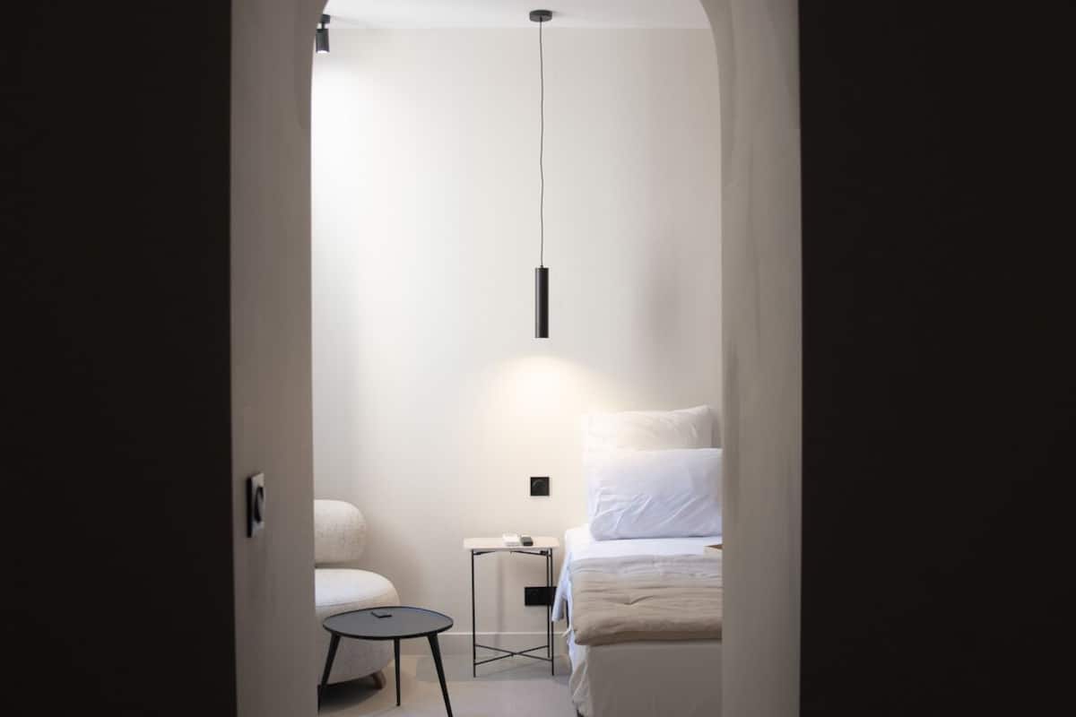 Deluxe tweepersoonskamer (2) | Een minibar, individueel gedecoreerd, individueel gemeubileerd
