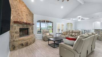House, Multiple Beds, Fireplace, Garden View (6A Ranch) | Living area | 50-inch flat-screen TV with digital channels