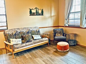 Älytelevisio, kirjoja