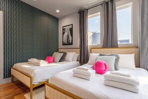 8 soverom, strykejern/-brett, wi-fi (inkludert) og sengetøy