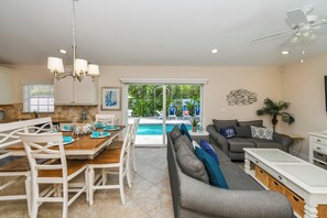 Smart TV - Coastal Ground-Level Home with Private Pool! Steps from the Beach (Holmes Beach)