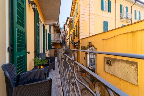 Appartement, vue lac | Balcon