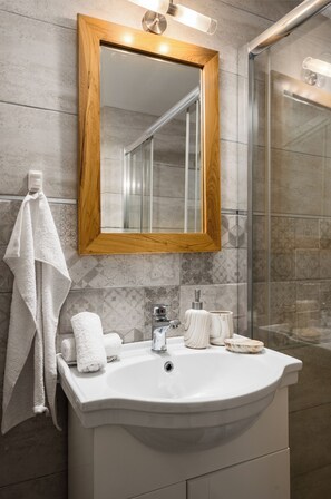 Towels, toilet paper
