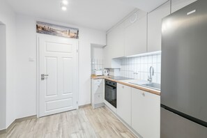 Classic Apartment, Non Smoking | Private kitchen - Dom & House - Apartaments Podjazd Twin (Sopot)