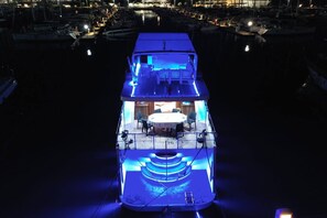 Leilighet, 4 soverom, balkong, havutsikt | Eksteriør