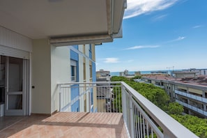 Apartment, 3 Bedrooms, Terrace, Ocean View | Terrace/patio