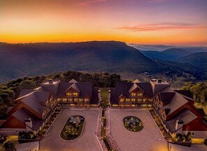 Exterior - Hotel Laghetto Château Collection - Sofisticação com imersão a Natureza (Jardim Bela Vista Gramado)