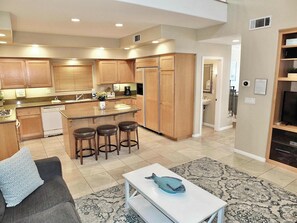 House, Multiple Beds, Patio, Partial Ocean View (Beauty by the Beach) | Living area | 42-inch flat-screen TV with digital channels - Beauty by the Beach Socal Fun! (Long Beach)