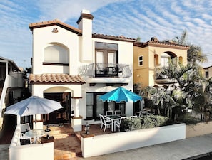 Exterior - Beauty by the Beach Socal Fun! (Long Beach)
