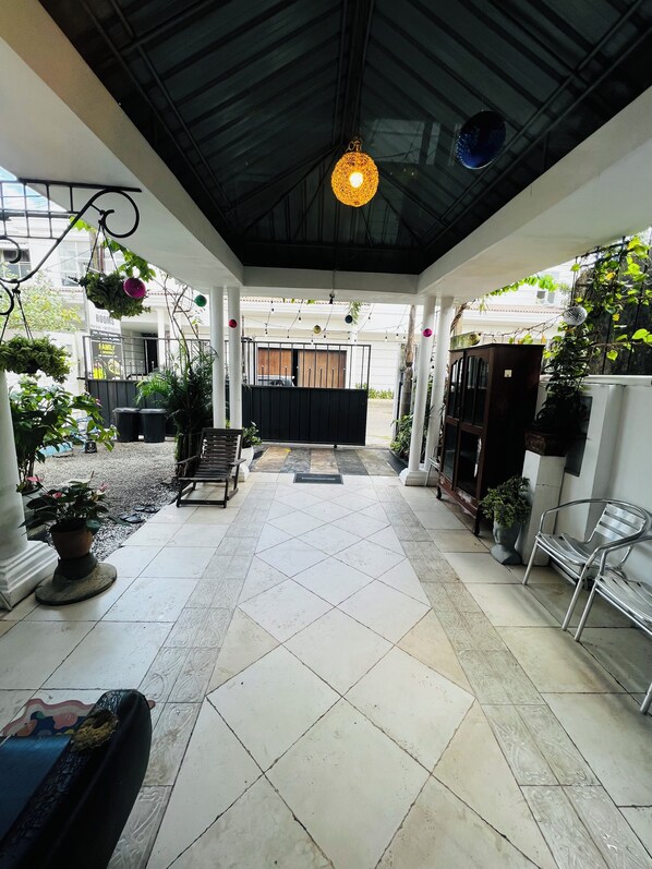 Fachada de la propiedad