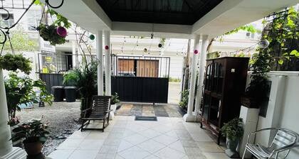 Ramlyn Guesthouse & Restaurant