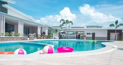 Whole House in San Fernando