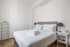 1 غرفة نوم ومكواة/لوح كي وواي فاي وملاءات أسرّة