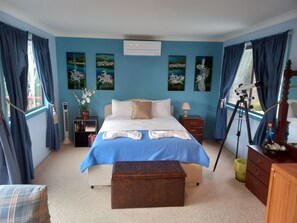 2 bedrooms, bed sheets - Grampians Trail Cottage (Halls Gap)