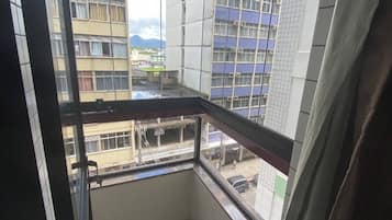 Appartement, 2 chambres | Balcon