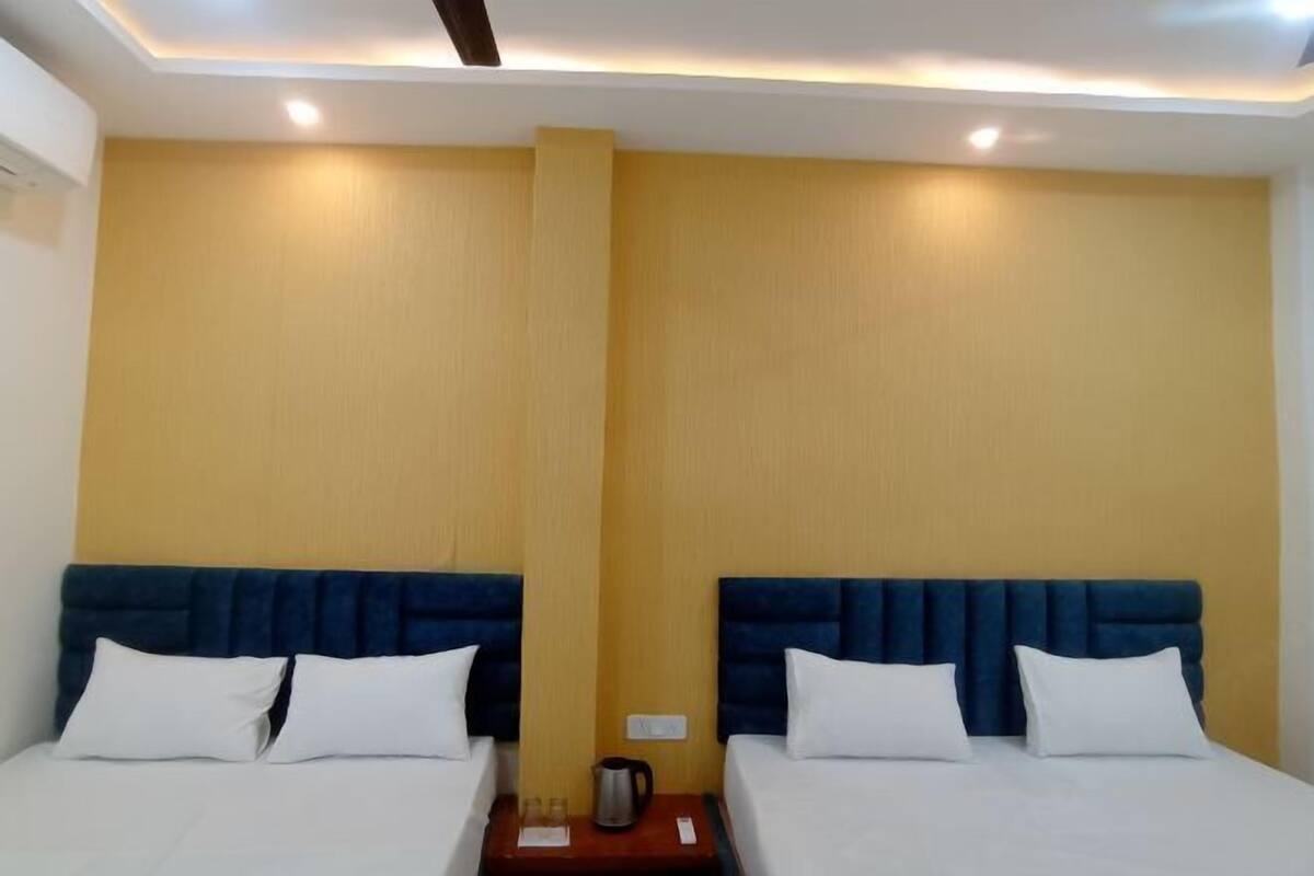 Soundproofing, free WiFi