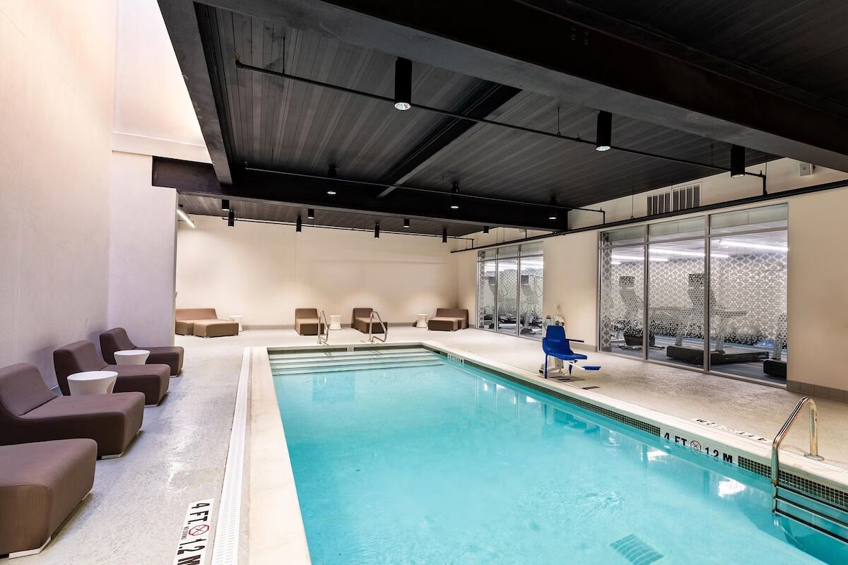 Downtown Stay Perfect For Couple | Steps Away to Historic District