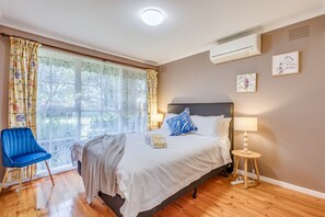 5 chambres, fer et planche à repasser, lit parapluie, Wi-Fi gratuit