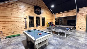 Games room - The Reserve at Kirby Landing (Kirby)