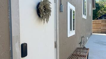 Enceinte de lâhĂ©bergement