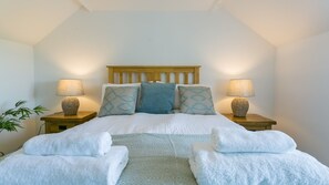 5 bedrooms, iron/ironing board, travel cot, free WiFi