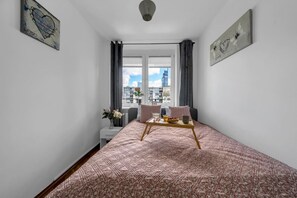 1 Schlafzimmer, Bügeleisen/Bügelbrett, kostenloses WLAN, Bettwäsche