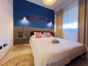 1 chambre, fer et planche à repasser, Wi-Fi, draps fournis