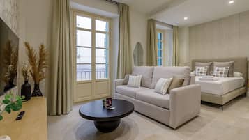 Ferros/tábuas de passar roupa, Wi-Fi de cortesia, roupa de cama