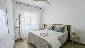 2 Schlafzimmer, Bügeleisen/Bügelbrett, WLAN, Bettwäsche