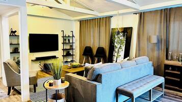 Smart TV, books, computer monitors