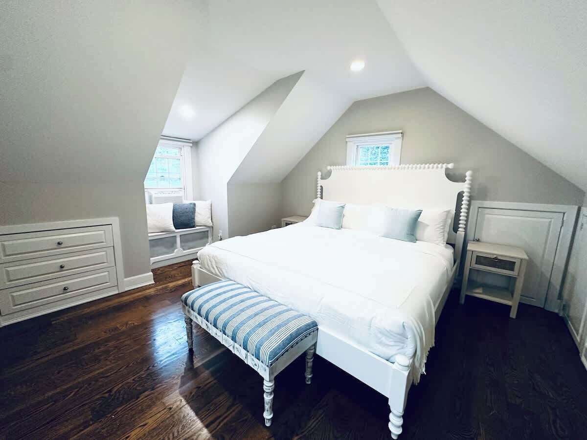 4 habitaciones, tabla de planchar con plancha y wifi gratis 