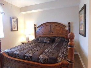 3 bedrooms, free WiFi - Ground floor 3/2 with Courtyard (Fort Myers)