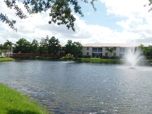 Exterior - Ground floor 3/2 with Courtyard (Fort Myers)