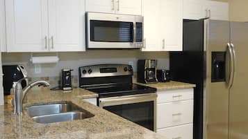 Oven, stovetop, ice maker