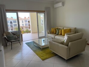 تلفزيون ذكي