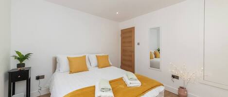 3 habitaciones, tabla de planchar con plancha y wifi gratis