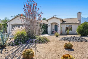 Exterior - Oasis of Palm Springs (Palm Springs)