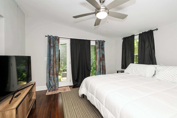 4 habitaciones, decoración personalizada y muebles diferentes